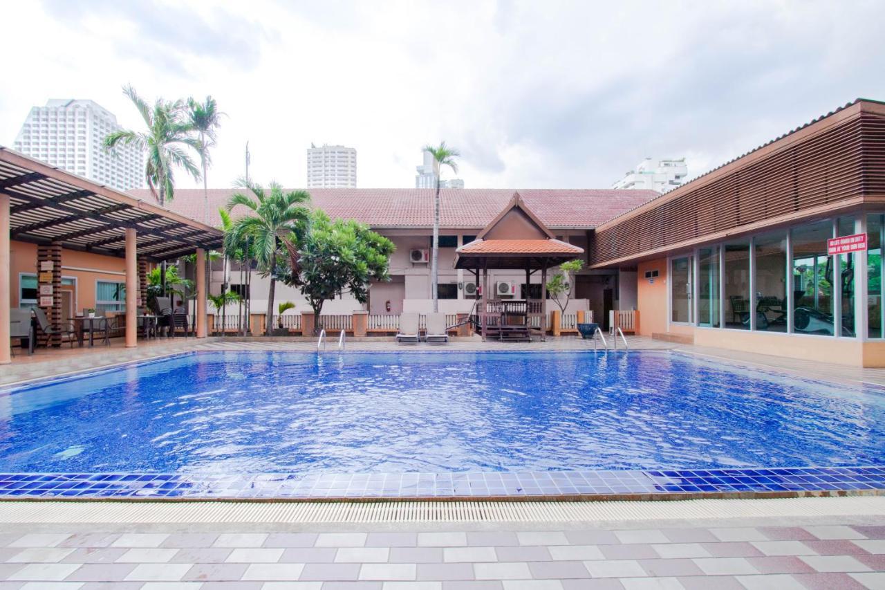 Teja Hotel Bangkok Buitenkant foto