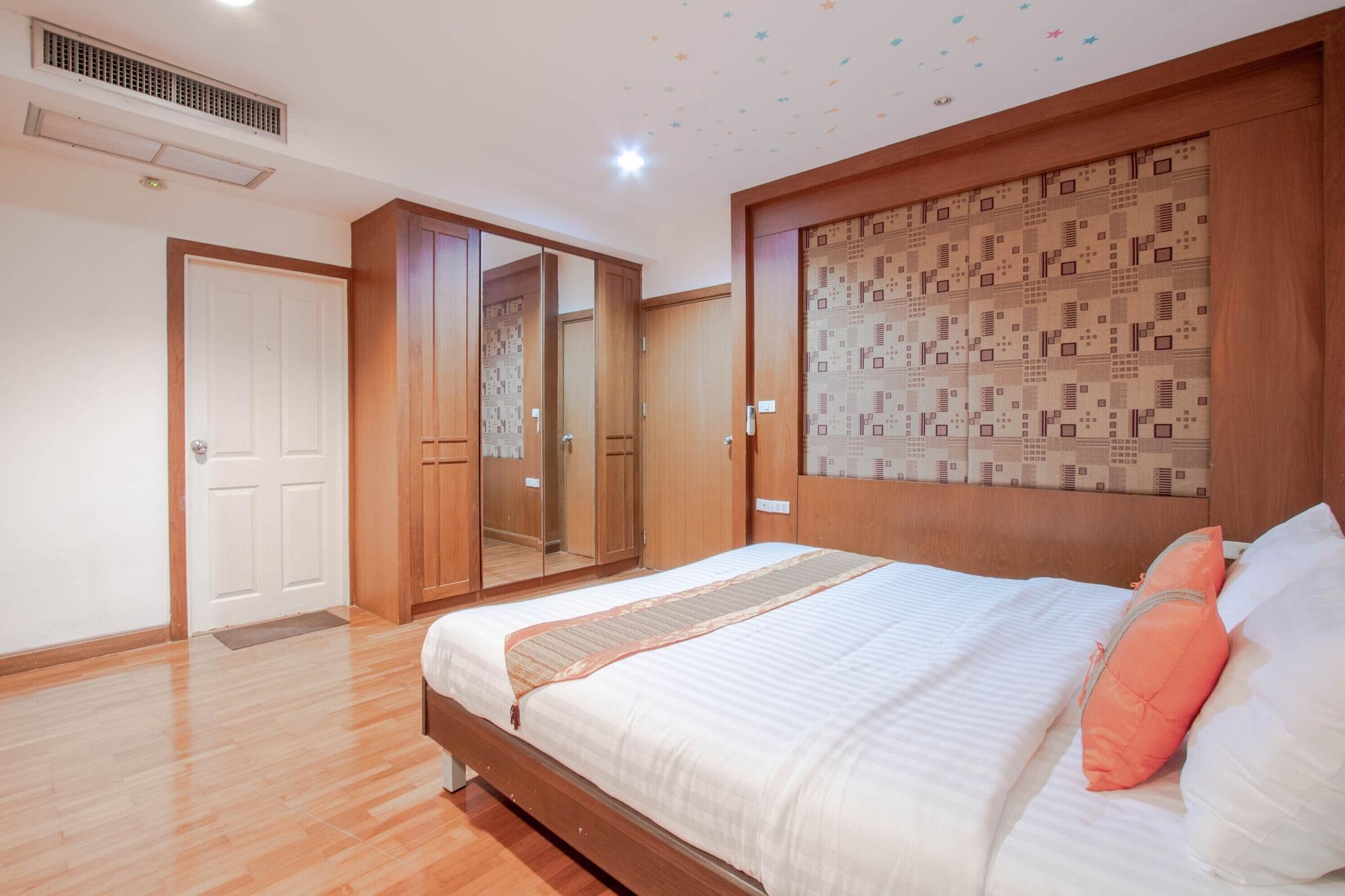 Teja Hotel Bangkok Buitenkant foto