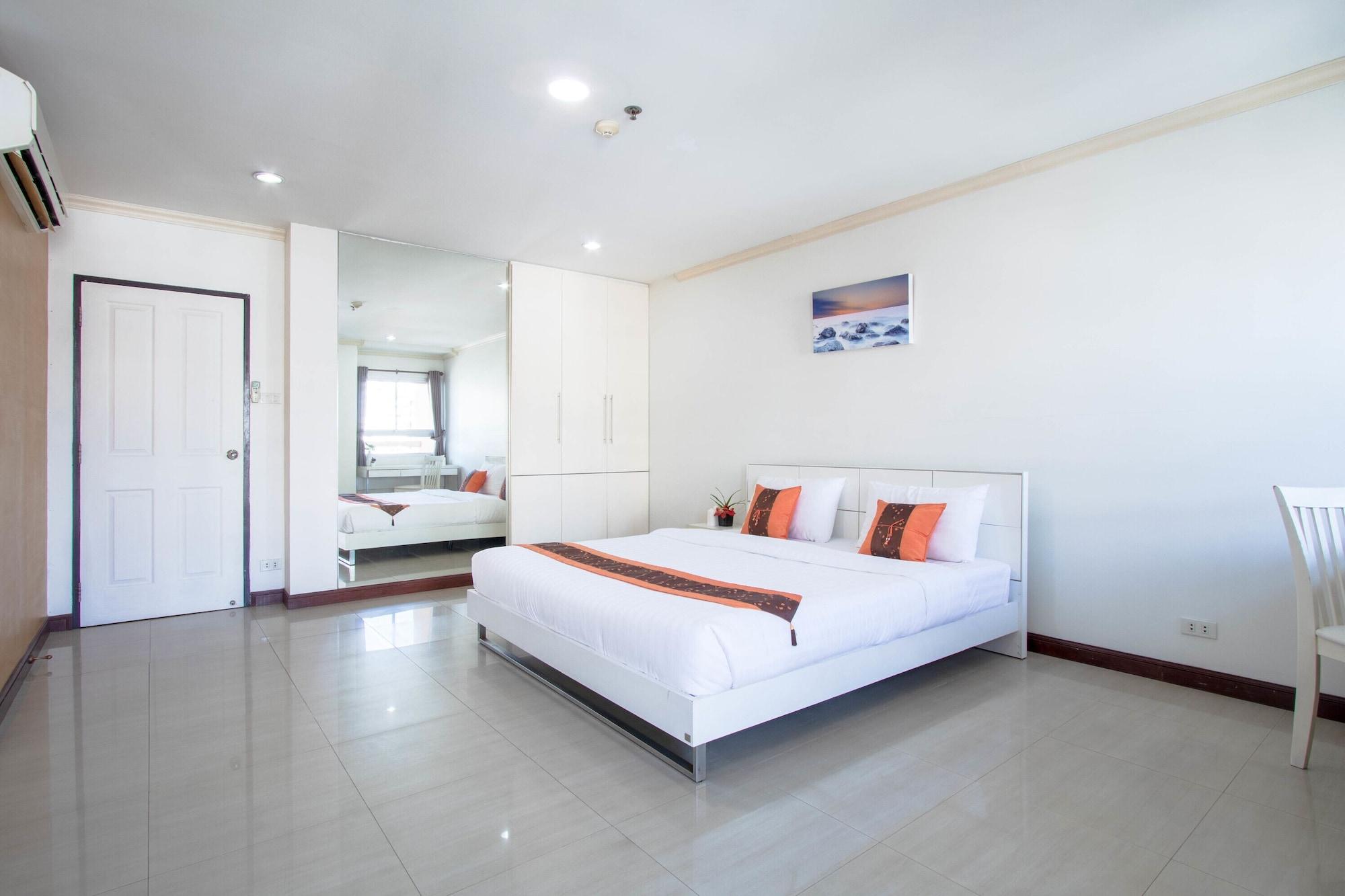 Teja Hotel Bangkok Buitenkant foto
